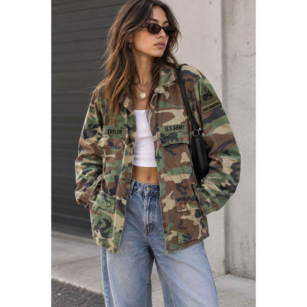Vintage 80s US Army Woodland Combat Jacket L 1st Armored Division Old Ironsides